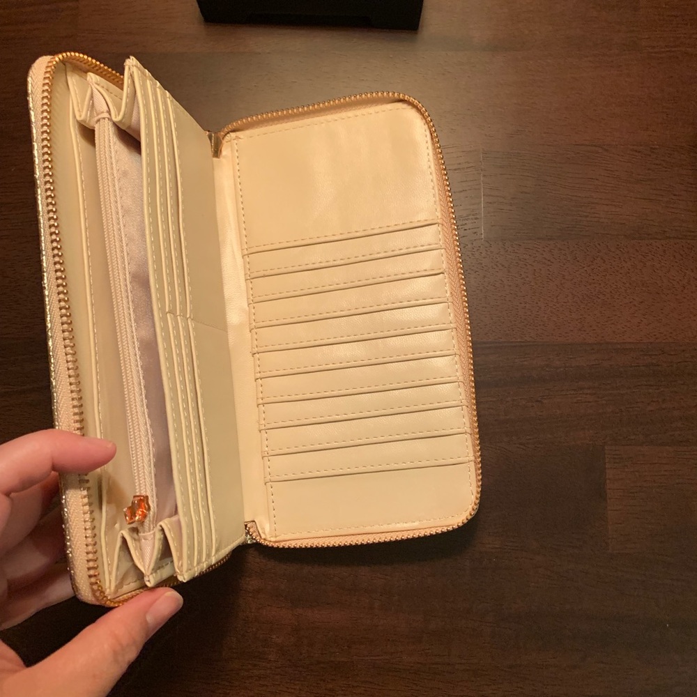 Nanette Lepore wallet - Picture 2 of 3